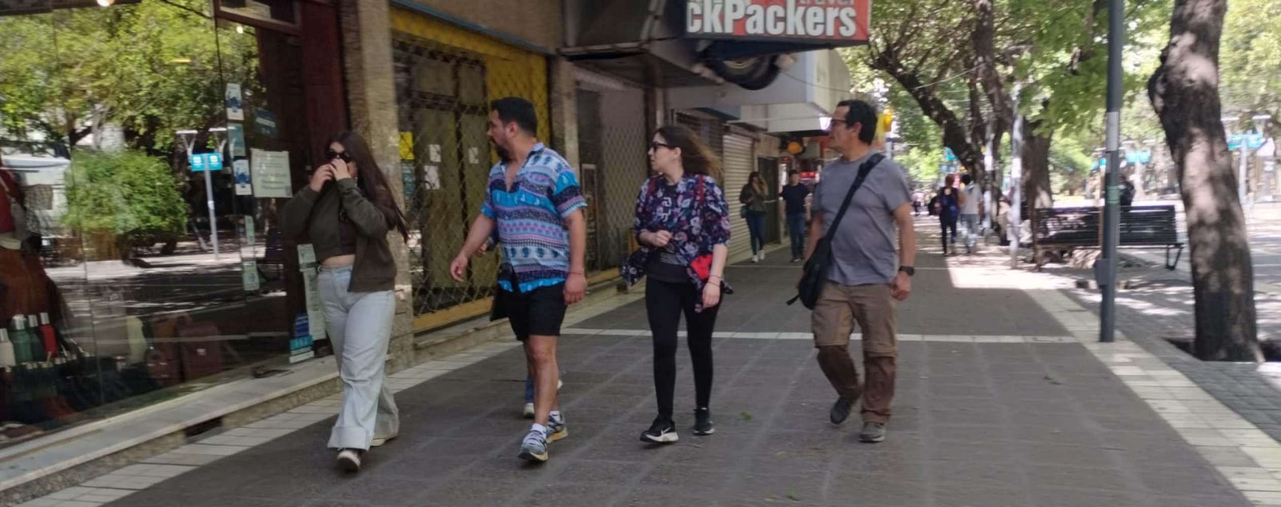 Caída en la cantidad de empleadores como en los puestos de trabajo en Mendoza
